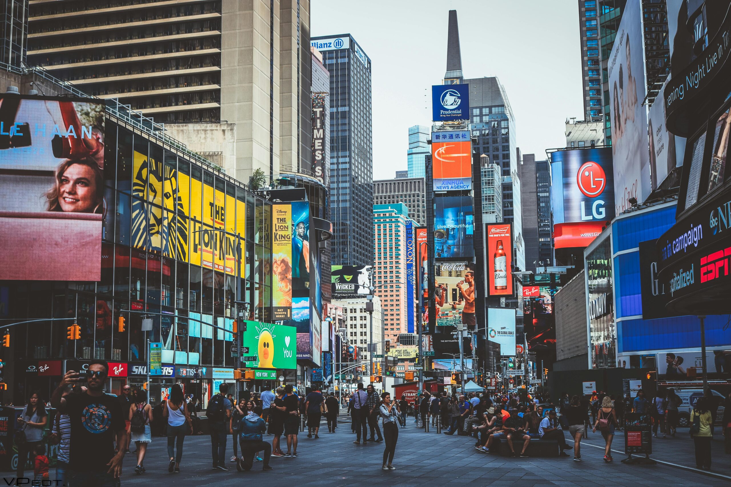 Click to plan your New York vacation from Kuwait.